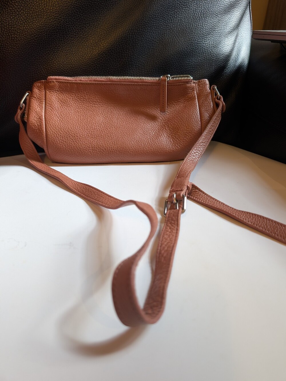 Authentic Roots Canada Vintage Pebbled Leather Multi-Compartment Crossbody Bag